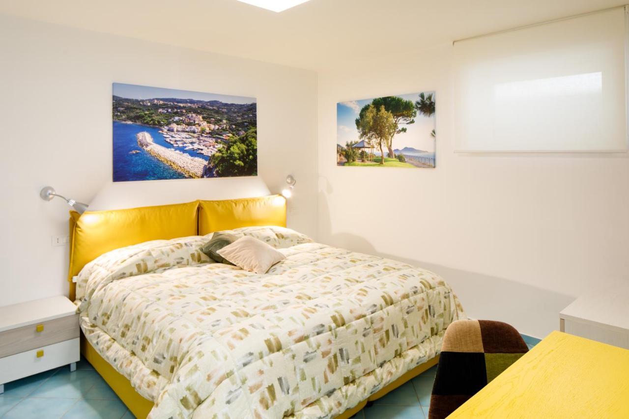 Appartamento Casa Italia Massa Lubrense Esterno foto